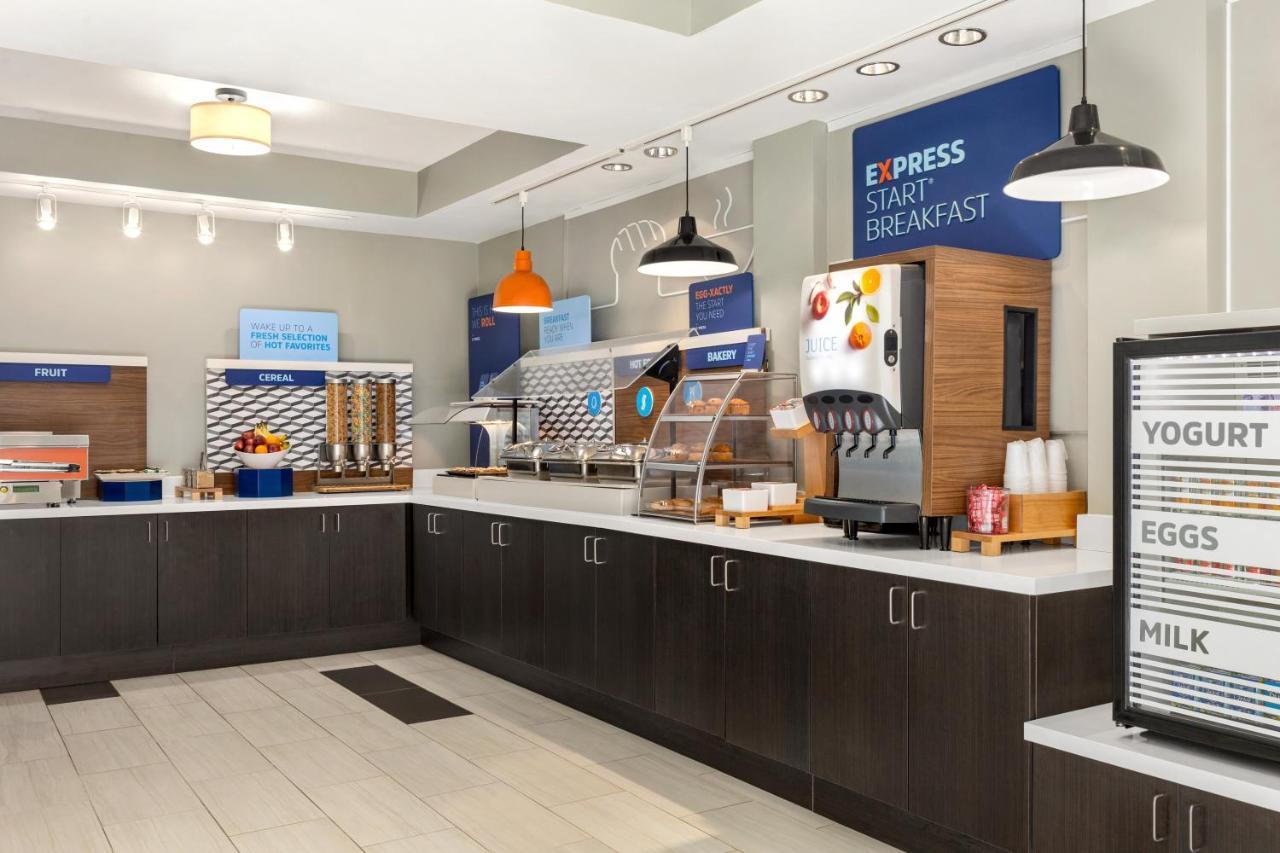 Holiday Inn Express & Suites Philadelphia - Mt Laurel By Ihg Mount Laurel Eksteriør bilde