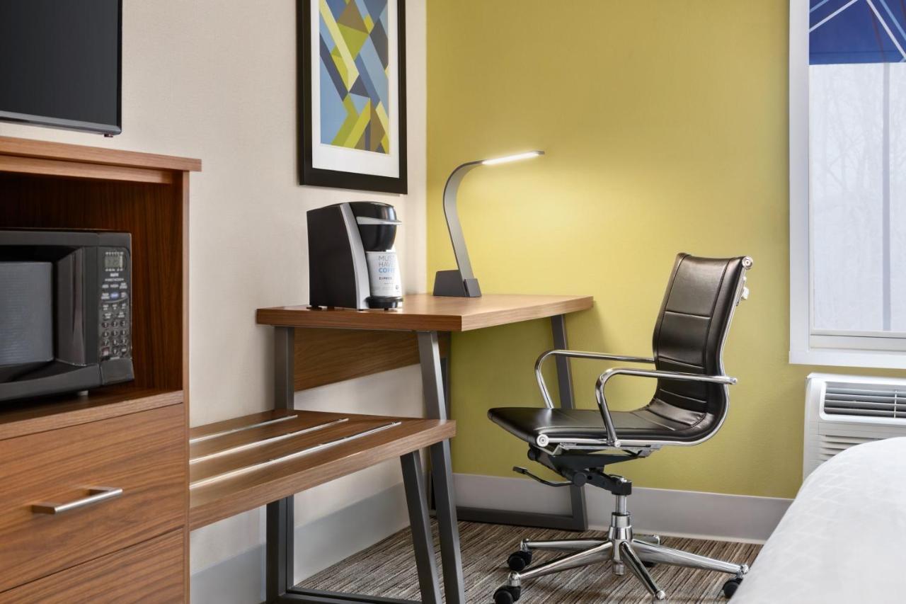 Holiday Inn Express & Suites Philadelphia - Mt Laurel By Ihg Mount Laurel Eksteriør bilde