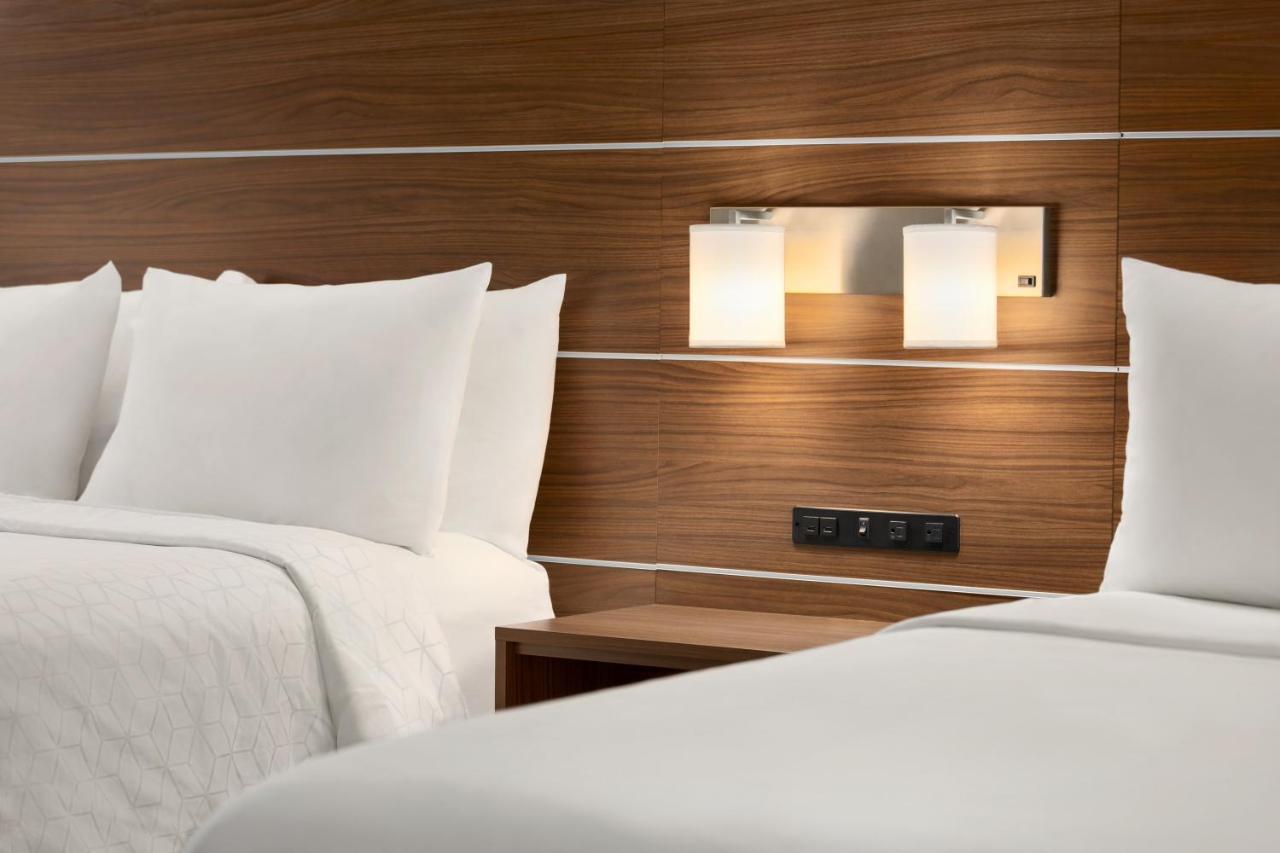 Holiday Inn Express & Suites Philadelphia - Mt Laurel By Ihg Mount Laurel Eksteriør bilde