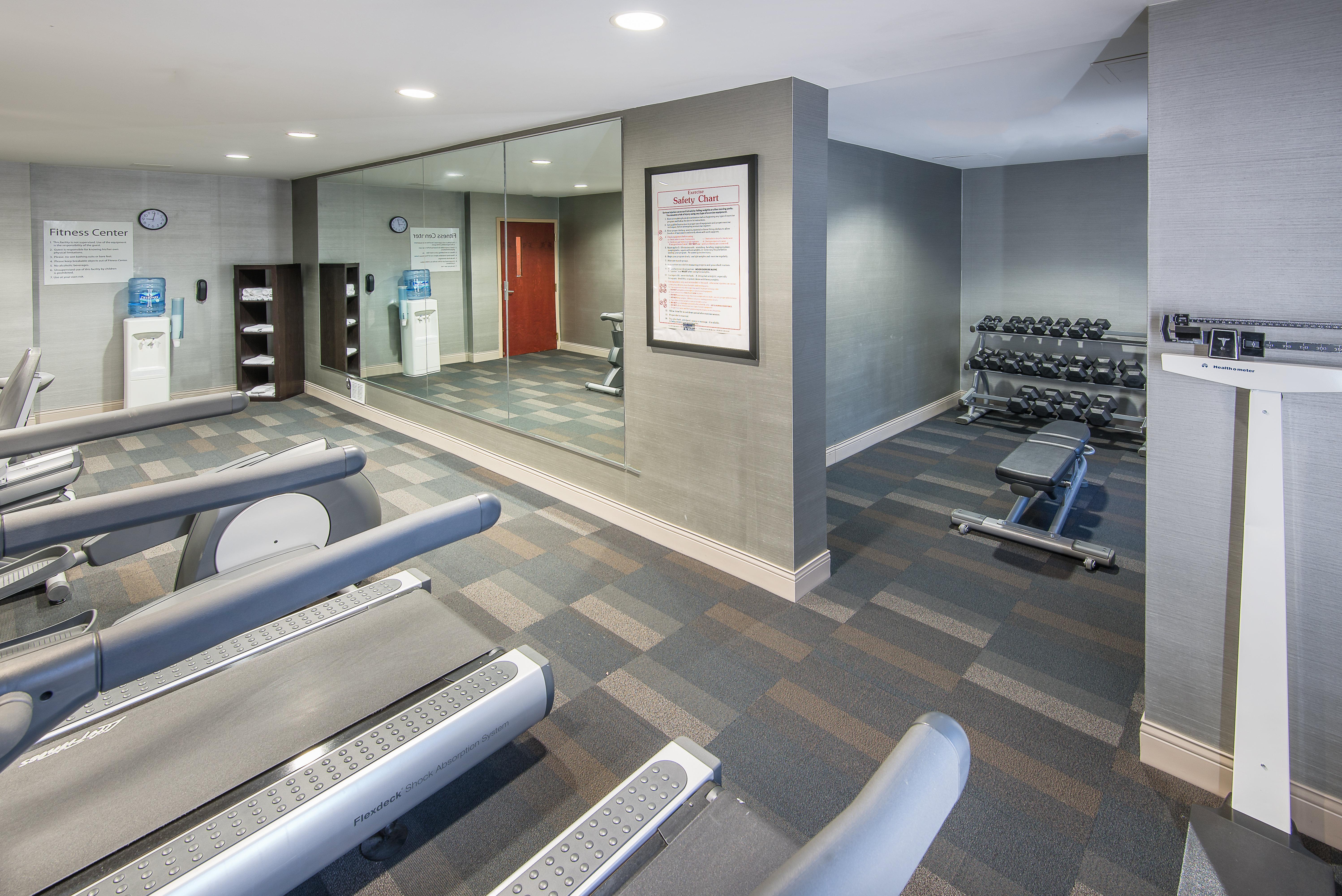 Holiday Inn Express & Suites Philadelphia - Mt Laurel By Ihg Mount Laurel Eksteriør bilde
