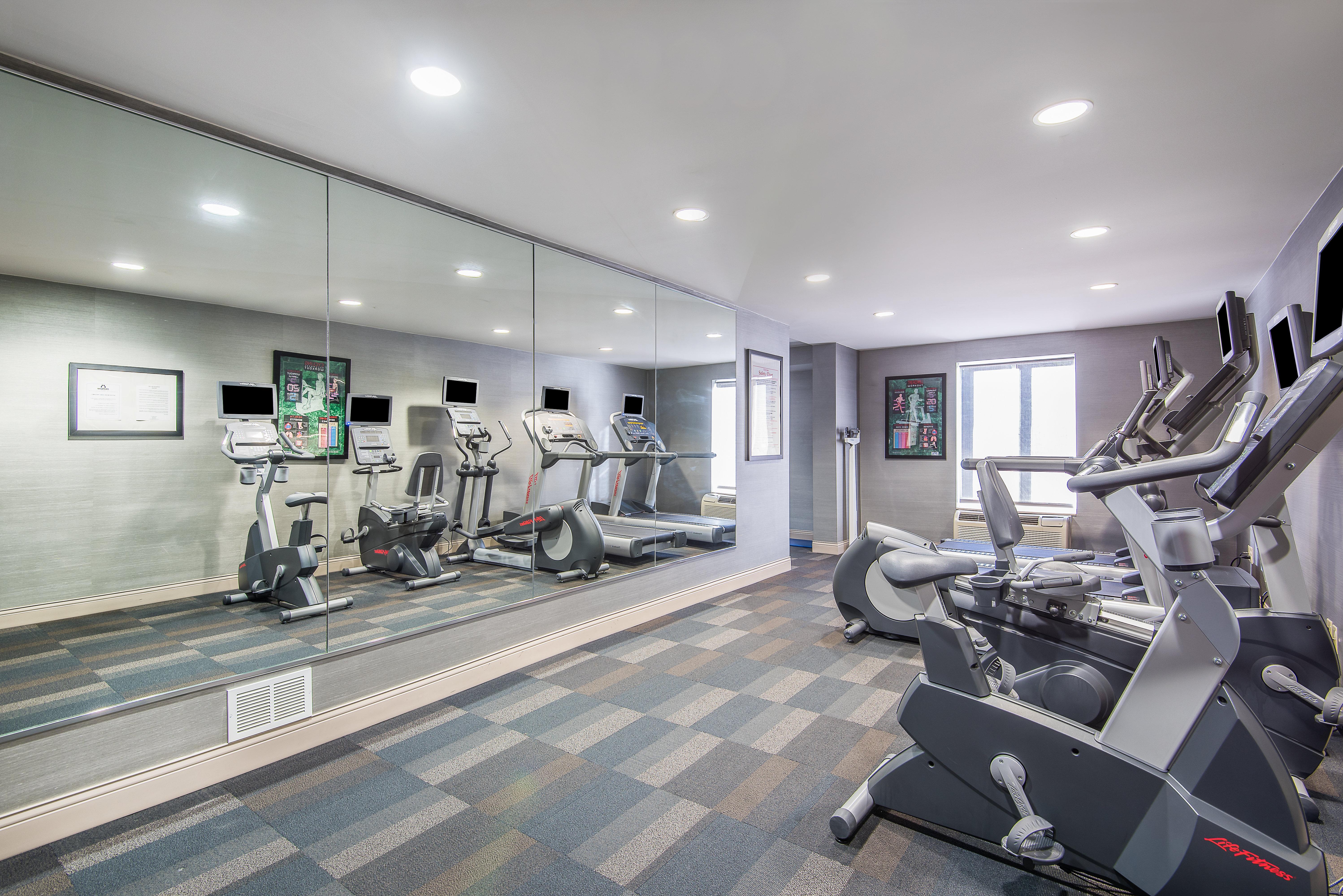 Holiday Inn Express & Suites Philadelphia - Mt Laurel By Ihg Mount Laurel Eksteriør bilde